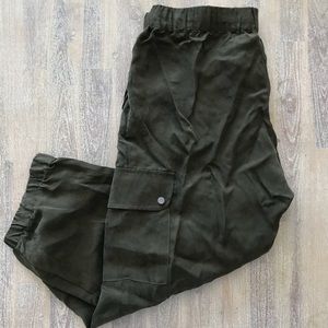 HAUTE HIPPIE Light Weight Cargo Pant
